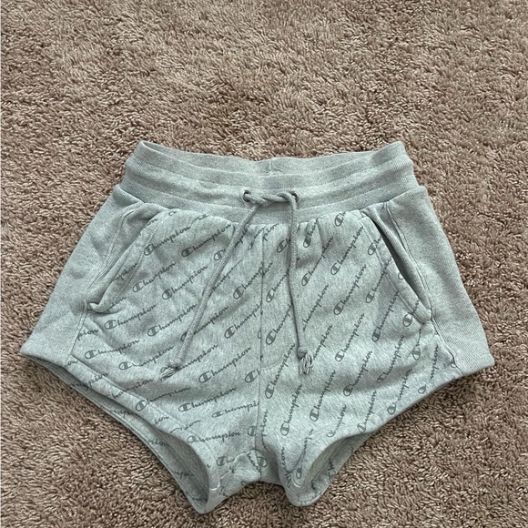 Champion reverse weave sweatshorts - Picture 3 of 4